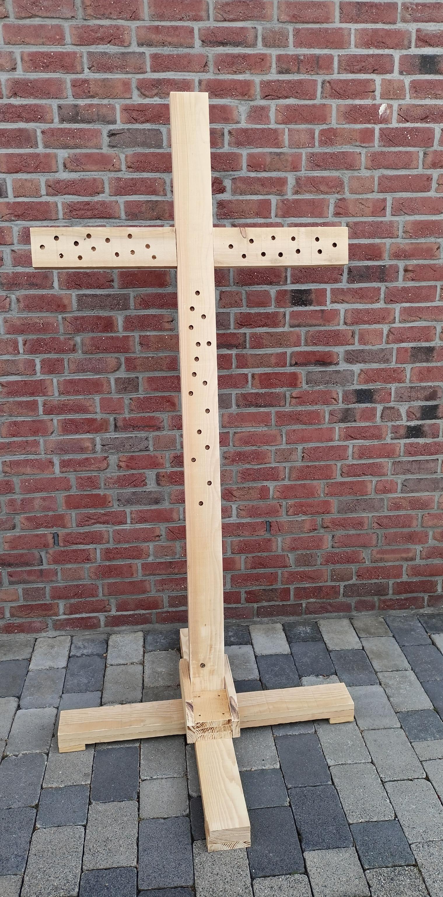 Kreuz Friedensaktion (c) privat